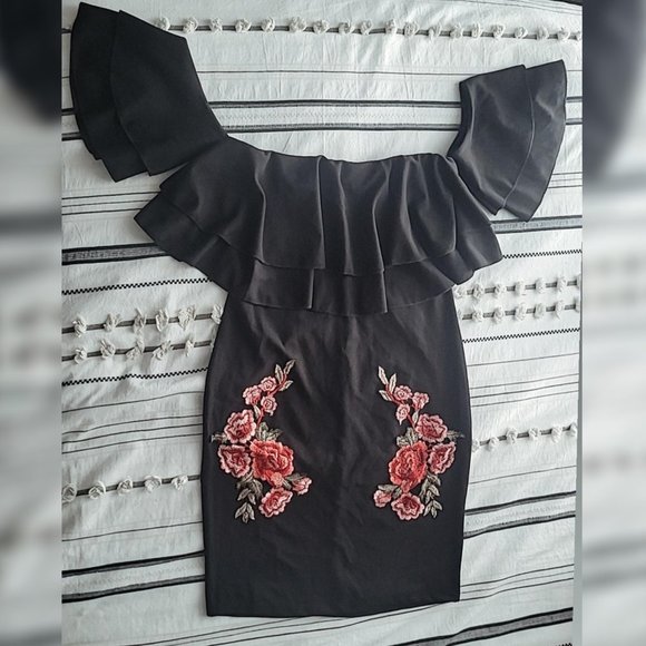 YaYa & co. Cold Shoulder Strapless Cocktail Dress Size Large - Picture 5 of 9